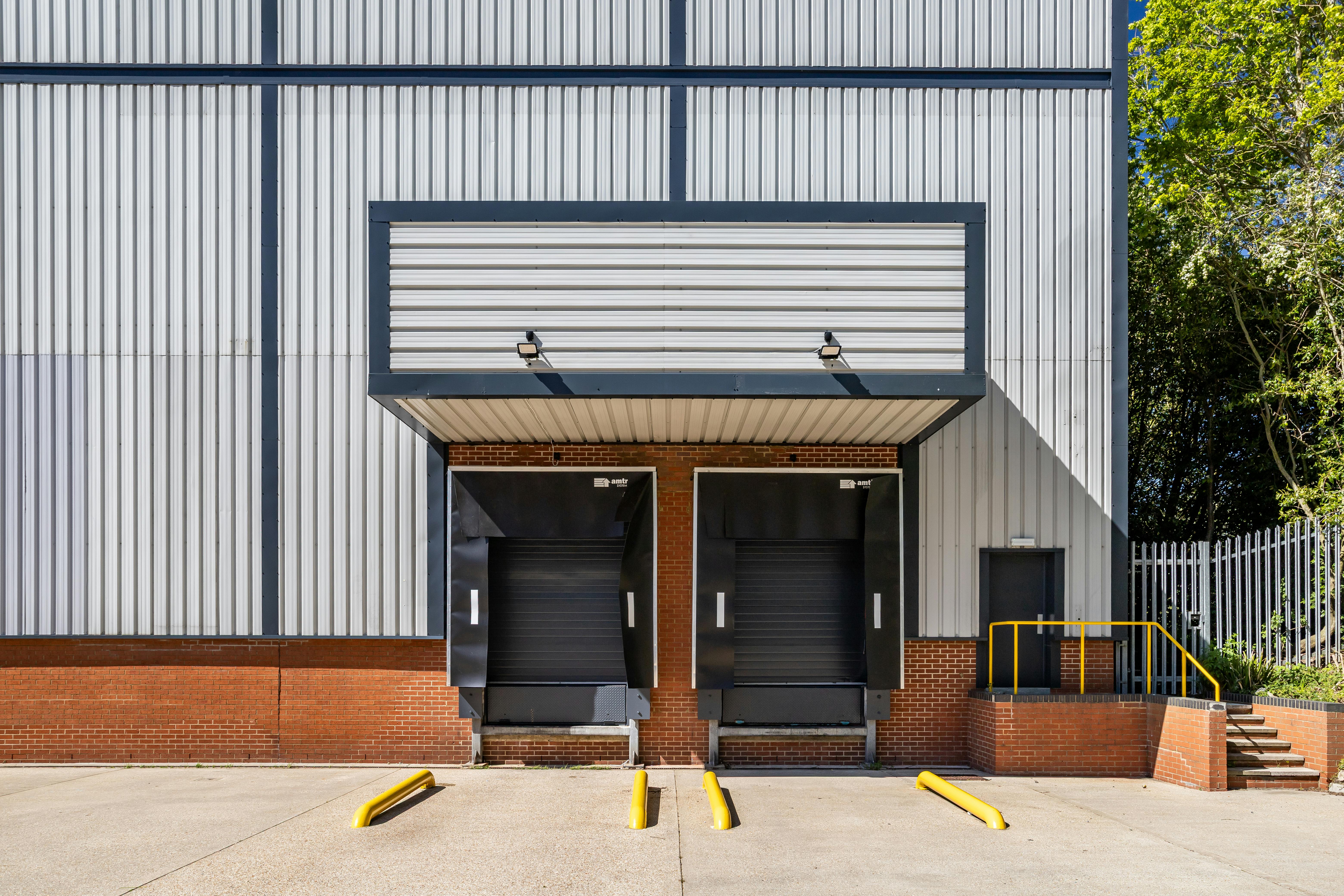 Crawley Crossing, Unit 3, Milton Keynes, Distribution Warehouse To Let - Crawley Crossing - Jct 13-162.jpg
