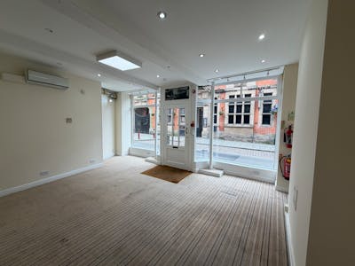 35 Kirk Gate, Newark, Office / Retail To Let - IMG_1330.jpeg