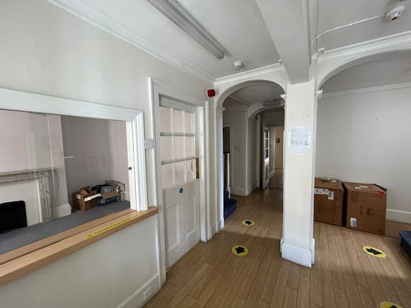 10 Easton Street, High Wycombe, Offices For Sale - dd73c6456b3144ab9f429d89a5b0150f.jpg