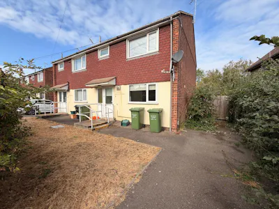 8 Tye Common Road, Billericay, Residential House For Sale - WhatsApp Image 2026-08-17 at 11.55.31 (2).jpeg