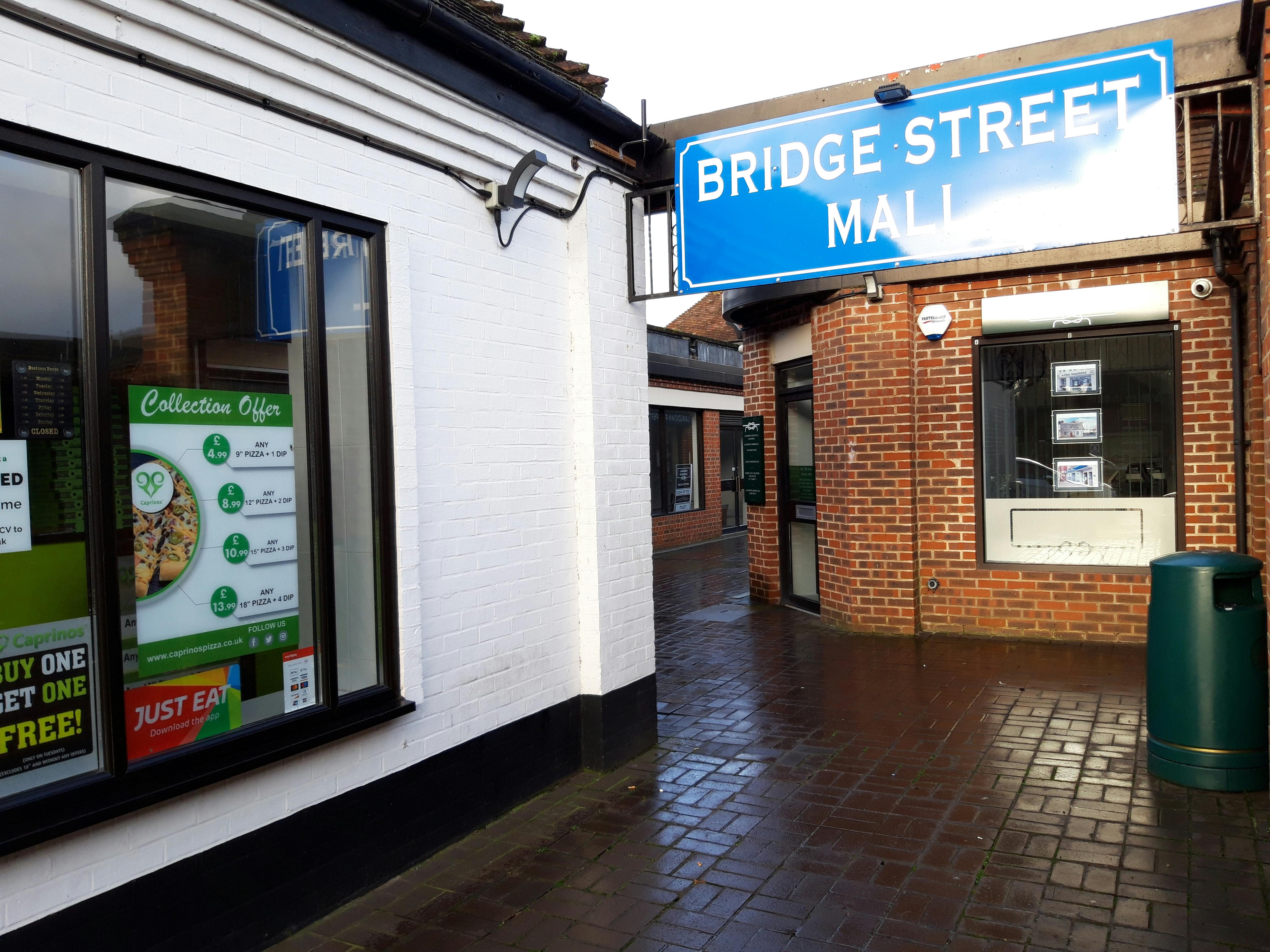 Unit 5, Bridge Street Mall, Andover, Retail To Let - Image 2