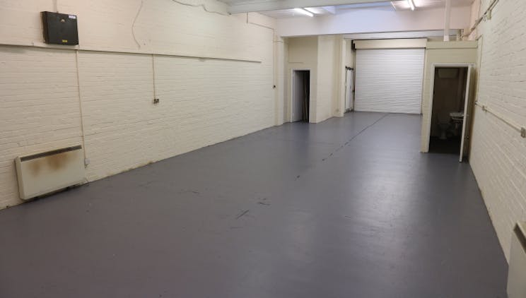 Unit 51 Milford Trading Estate, Reading, Industrial / Warehouse To Let - Milford Road Trading Estate Unit 51 Interior 3.JPG