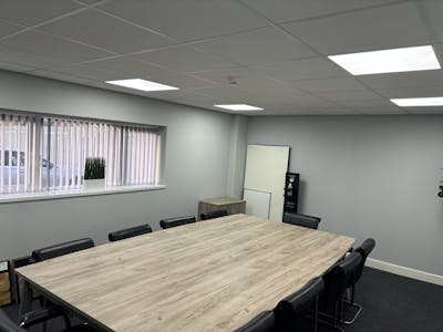 11a Wardley Industrial Estate, Holloway Drive, Manchester, Industrial/Logistics To Let - IMG_0006.JPG