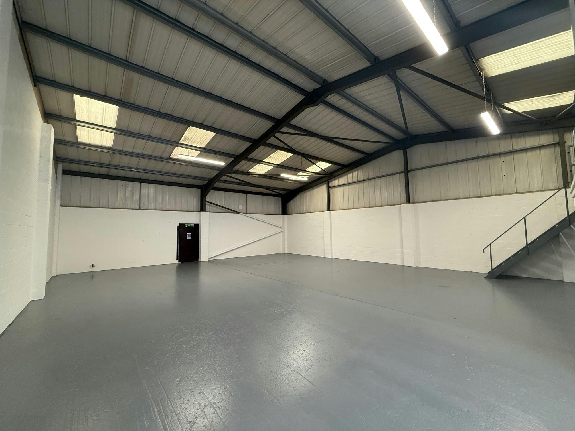 Unit 21 Horcott Industrial Estate, Fairford, Industrial To Let - 2.jpg
