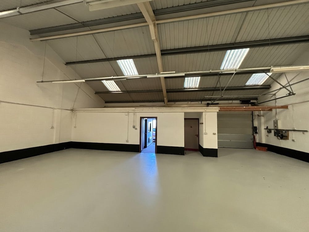 Unit 25, Fern Close - image.jpg