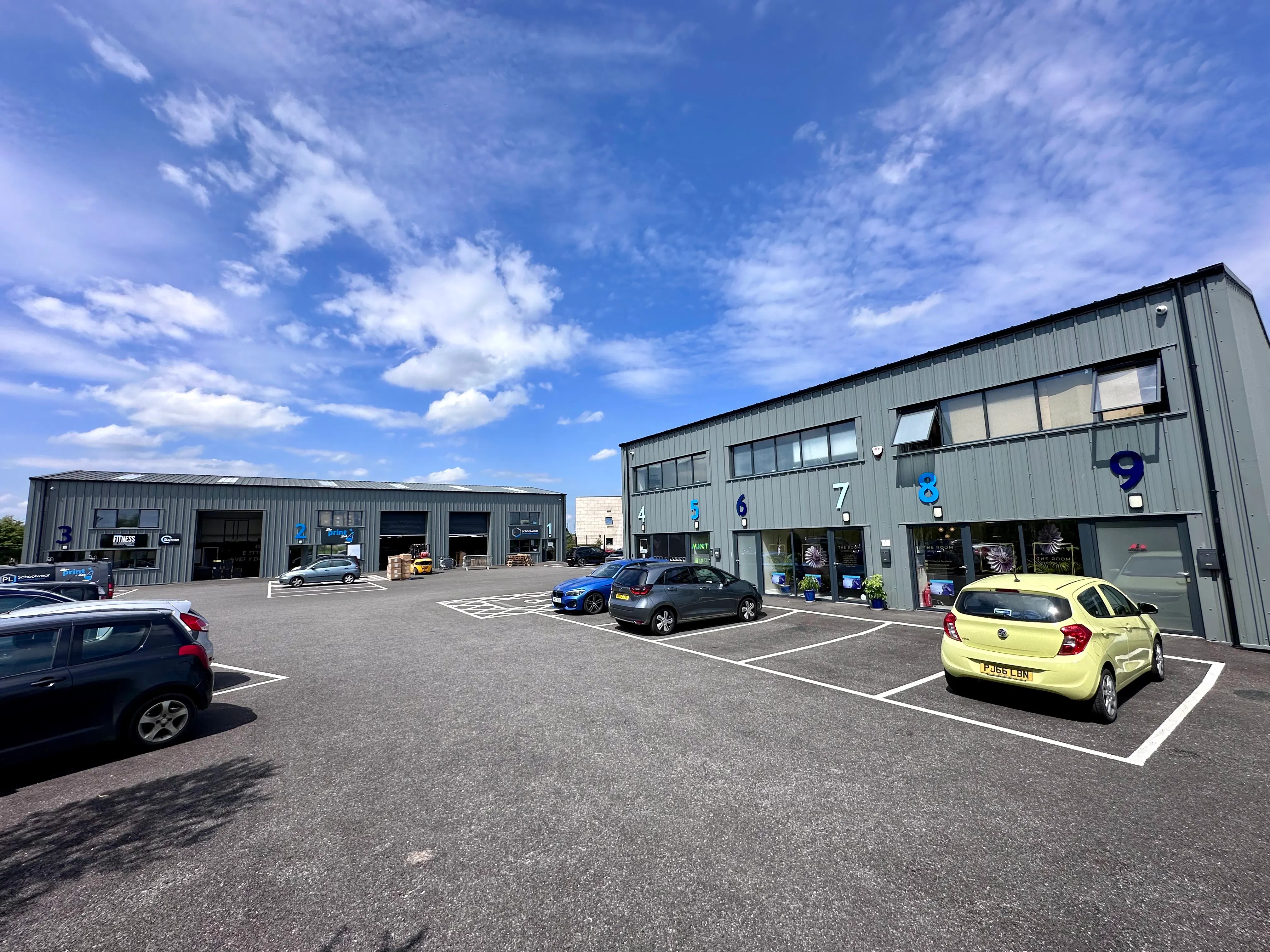 Goodchild Parkway, Aylesbury, Industrial / Investment / Other / Retail For Sale - ESTATE.jpeg