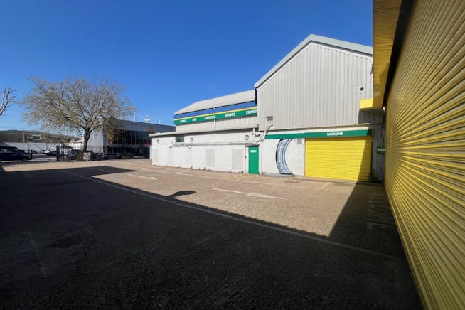 151-153 Acton Lane, London For Sale - 11.jpg 151-153 Acton Lane, London For Sale - 11.jpg