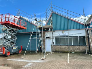 Unit 9b Britannia Estate, Leagrave Road, Luton, Industrial To Let - IMG_5597.JPG