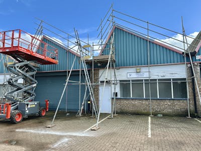 Unit 9b Britannia Estate, Leagrave Road, Luton, Industrial / Industrial/Logistics To Let - IMG_5597.JPG