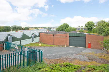 4-11 Station Mills, Station Road, Bradford, Industrial To Let / For Sale - IMG_0341.jpg