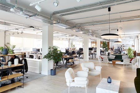 43 Whitfield Street, London, Office To Let - 251111_Sine11183.jpg