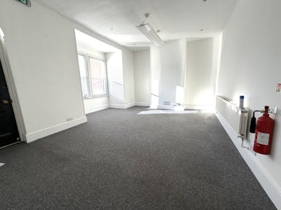 15-16 St. Marys Street, Lincoln, Office To Let - IMG_5205.jpeg