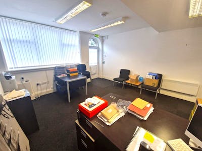 13 Stockport Road, Stockport, Office To Let - 20240822_121555.jpg