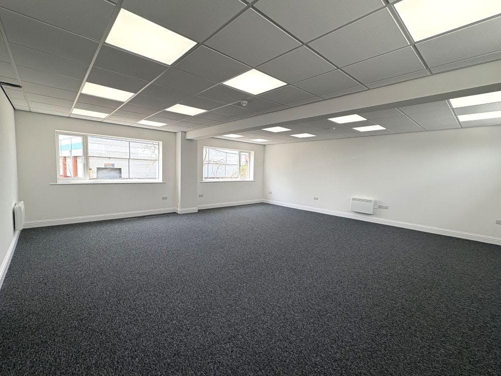 Unit D2 Telford Road, Bicester, Industrial / Industrial/Logistics / Trade Counter To Let - image00003.jpg