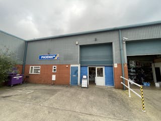 1st Floor, Unit C8 Station Yard, Thame, Industrial / Office To Let - IMG_2664.JPG