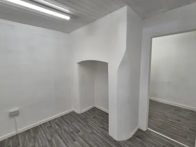 210 Manchester Road, Altrincham, Leisure / Retail To Let - 20260630_101050.jpg