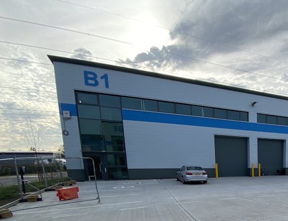 Unit B1, Logicor Park, Dartford, Industrial To Let - Logicor Unit B1 front.jpg