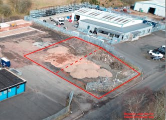 Unit B, 7 Law Place, Glasgow, Industrial To Let - Unit B - Pic 1.png