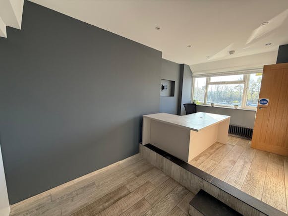 Lower Barn Farm, London Road, Rayleigh, Office To Let - Studio 3