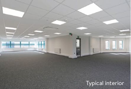 15 Southwood Business Park, Armstrong Mall, Farnborough, Industrial / Warehouse To Let - Offices