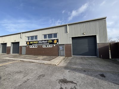 Unit 12, Tafanaubach Industrial Estate, Tredegar, Industrial To Let - Unit 11  12 Tafarnaubach Ext pic.jpg