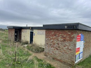 Former Toilet Block, Coast Road, Normans Bay, Leisure / Office / Retail To Let - IMG_1178.JPEG