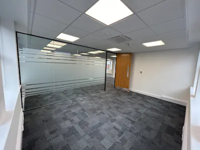 9&10 Lakeview House, Bond Avenue, Milton Keynes, Office To Let - IMG_3444.jpg