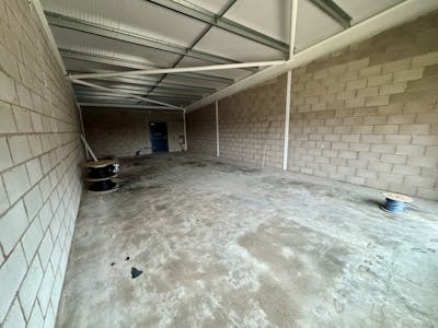 Unit 1, Telford, Retail To Let - IMG_6243.JPEG