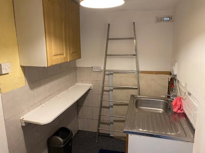 29A Beach Street, Swansea, Retail To Let - Kitchen.jpg
