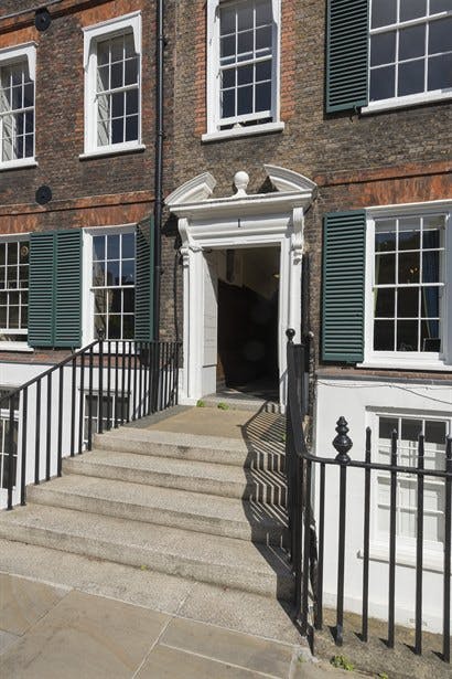 1 New Square, London, Offices To Let - 007_Property.jpg