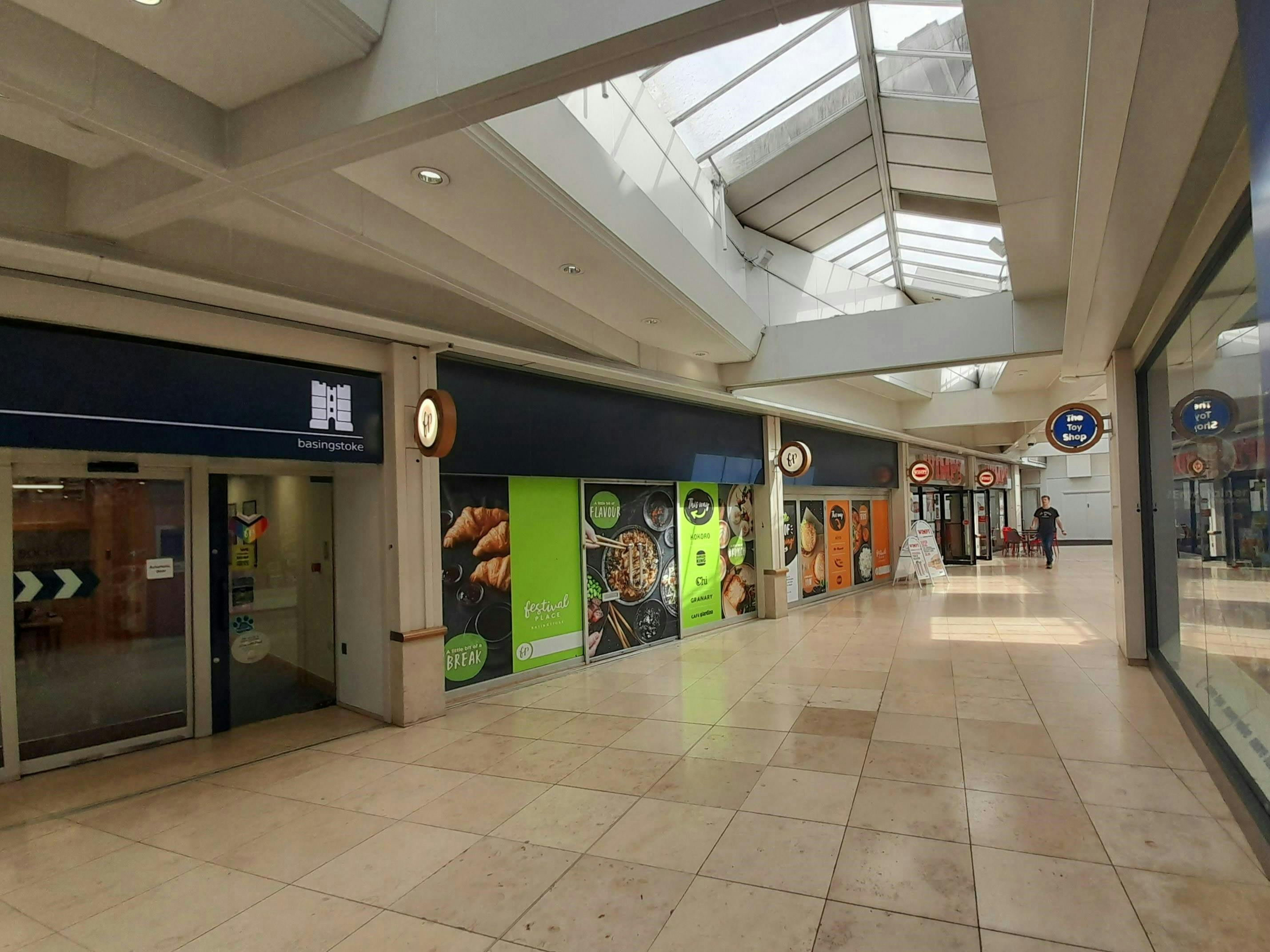 3 & 4 Chelsea House, Festival Place, Basingstoke, Retail To Let - 8ac88079b5913b10bc61b279ec2e30c820250424150431.jpg
