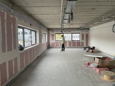 Unit 16 The Birches Industrial Estate, Hills Road, East Grinstead, Warehouse To Let - IMG_1981.jpg