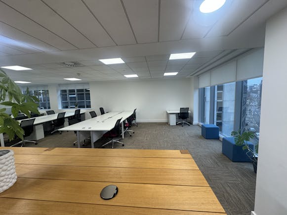 Scale Space, 45 Wollaton St, Nottingham, Office To Let - IMG_4875.jpg