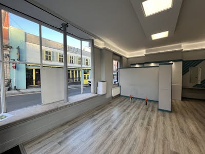 3 Swan Bank, Congleton, Retail To Let - IMG_0635.jpg