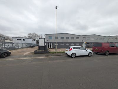 Unit B Manawey Industrial Estate, Holder Road, Aldershot, Industrial / Office To Let - IMG-20260226-WA0001.jpg