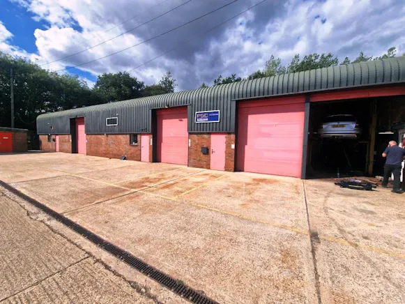 Unit 6A Berry Court Farm, Tadley, Industrial To Let - 20260901_145554.jpg