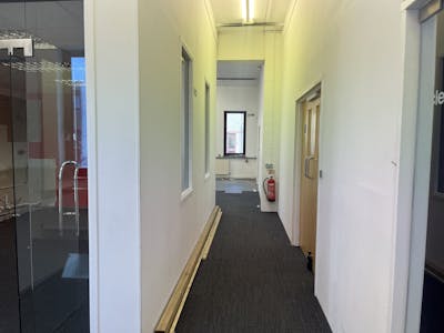Unit 4, Thame Park Business Centre, Thame, Office To Let / For Sale - 20250702_133052055_iOS.jpg