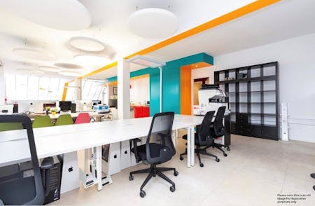 Unit 6, 36-42 New Inn Yard, London, Office To Let - old 3