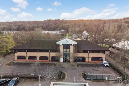 First Floor, Hampden Court, High Wycombe, Office To Let - 101879_Hampden-Court-Kingsmead-Business (7).jpg