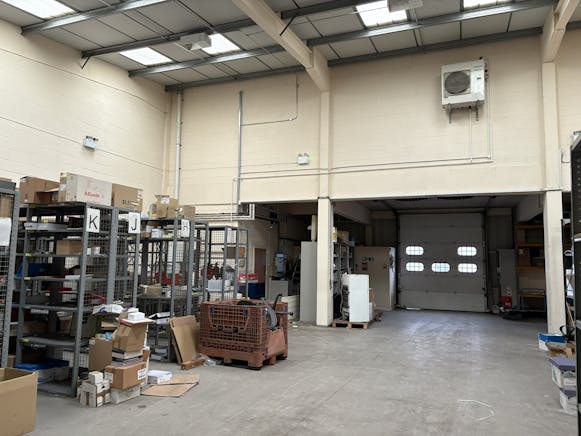 Unit 5 Abbeymead Industrial Park, Waltham Abbey, Industrial To Let - IMG_0325.jpg