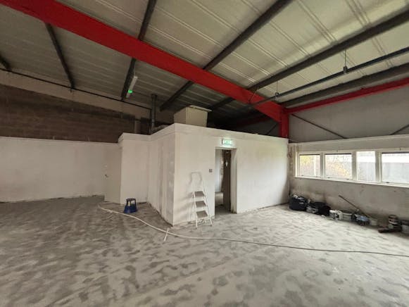 127 Deerdykes View, Cumbernauld, Industrial To Let - PHOTO20251207175531 6.jpg