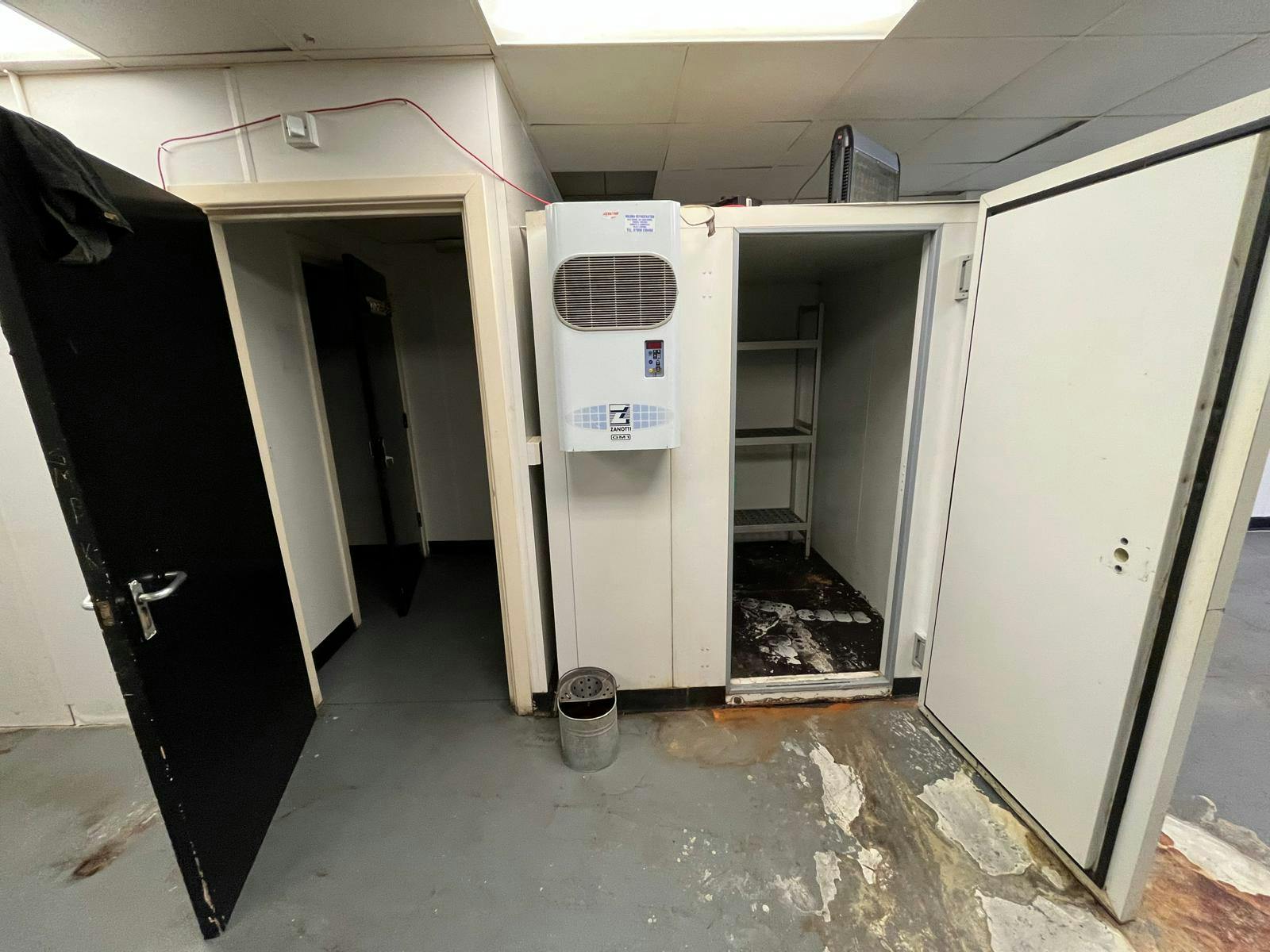 7 Berwick Parade, Stockport, Restaurant / Retail To Let - IMG20250605WA0022.jpg