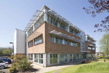 New Alderston House, Bellshill, Office To Let - New Alderton House - External