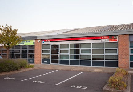882 Plymouth Road, Slough, Industrial / Warehouse To Let - Screenshot 20251217 153601.png