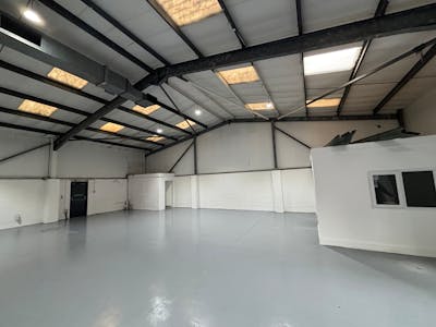 Unit 25, Ty Verlon Industrial Estate, Barry, Industrial To Let - IMG_6950.jpeg