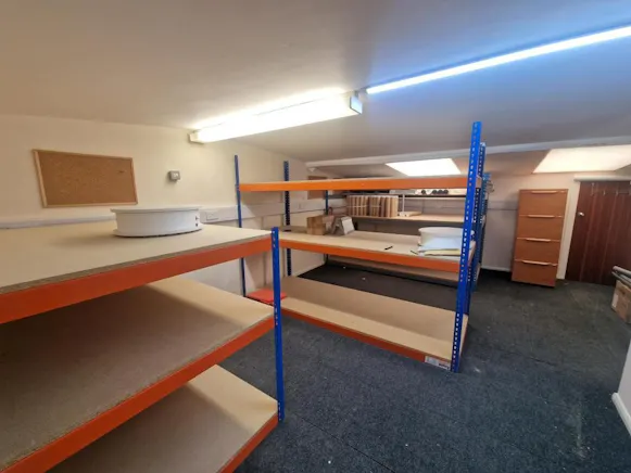 Unit 7 Fosters Business Park, Hook, Industrial To Let - 20261001_134615.jpg