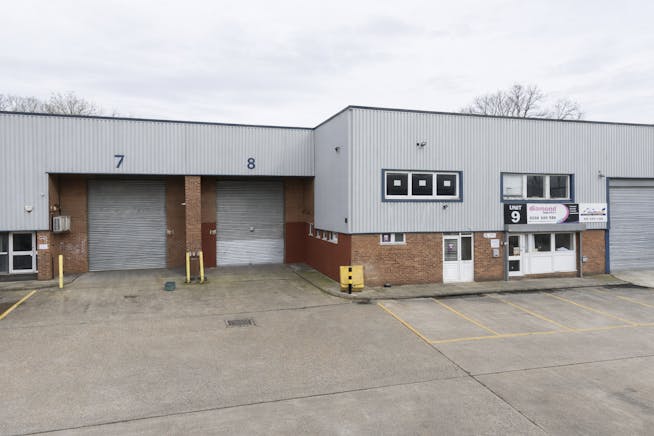 Unit 8, Barratt Way Industrial Estate, Harrow, Industrial / Warehouse To Let - 1.png