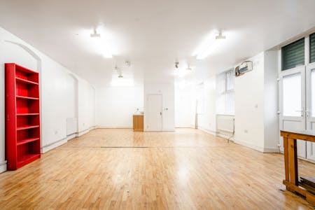 Unit 6 Feather Mews - 91-99 Fieldgate Street, London, Office To Let - Fieldgate St 99 U6  Low Res 2.jpg