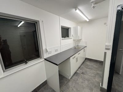 Unit C8.1, Main Avenue, Treforest, Pontypridd, Industrial To Let - Int pic C81jpg 4.jpg