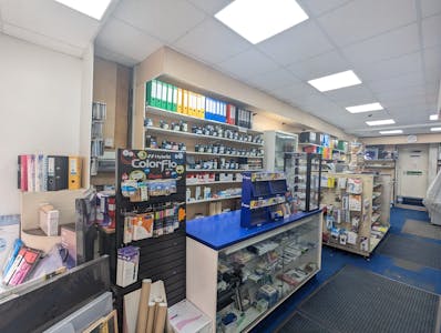 108 High Street, Rickmansworth, Retail To Let - PXL_20260515_091132897.jpg